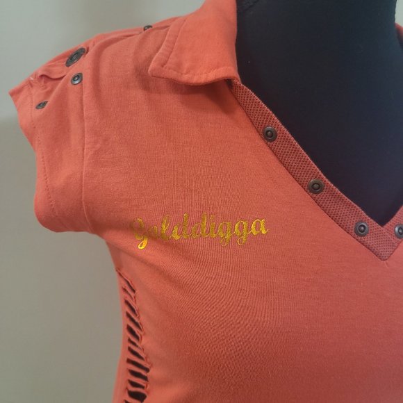 Sexy GOLDDIGGA Y2K Burnt Orange and Copper/Gold Short Sleeved Polo Shirt - Picture 2 of 9